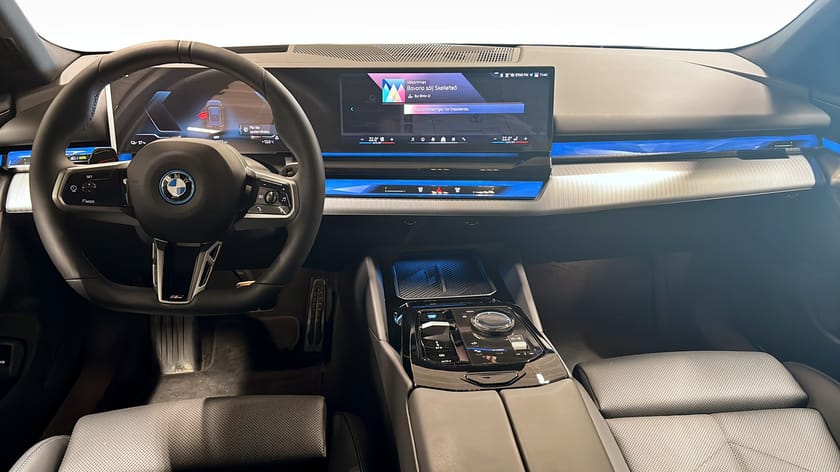 Bild 4 av BMW i5 xDrive40 Touring M Sport Business Edition/harman kardon