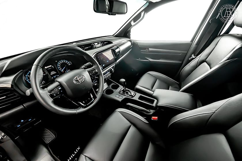 Bild 5 av Toyota Hilux Dubbelhytt Invincible Doublecab Dragkrok Facelift / Hemleverans /