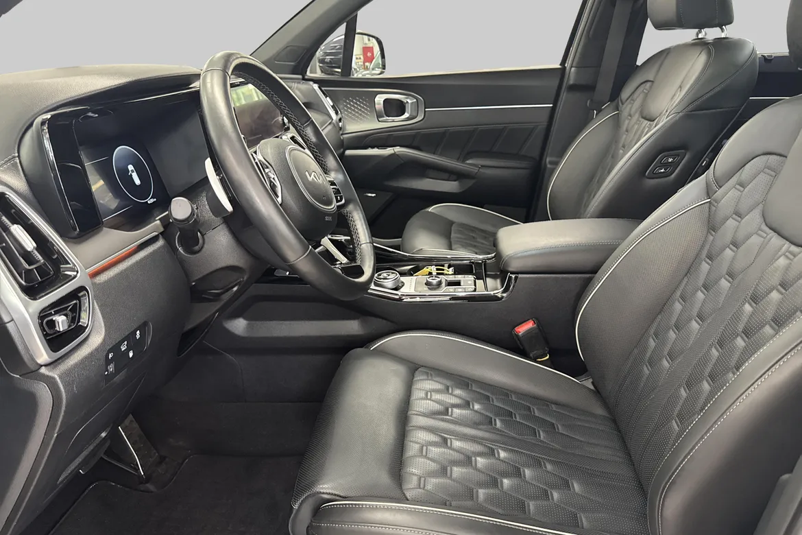 picture of a car