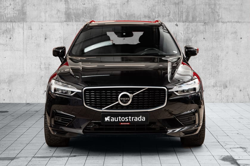 Bilde 4 av Volvo XC60 T8 R-Design, Luftfj, Head-Up, 360` kamera, H.F, Soltak
