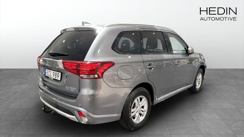 Bild 2 av Mitsubishi Outlander PHEV CVT, 203hk Fleet Edition