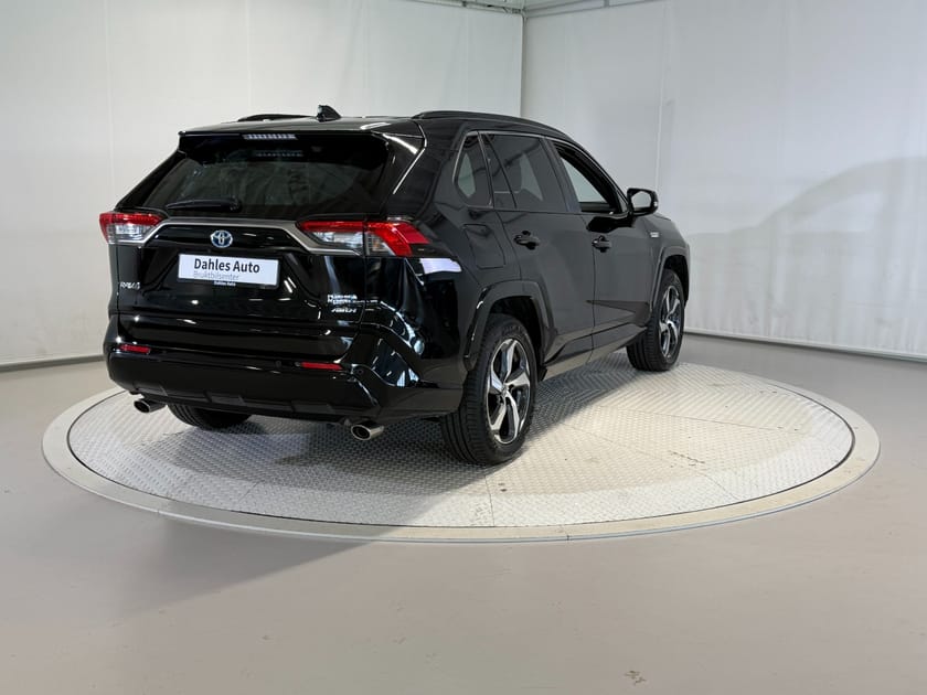Bilde 3 av Toyota RAV4 Plug-in Hybrid Active Tech Plug-in. ACC/Delskinn/Kamera/Navi/El.sete
