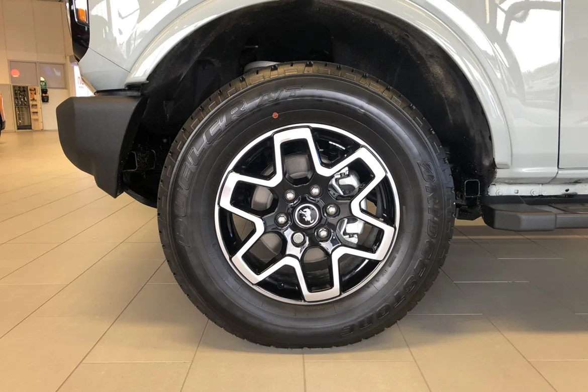Ford Bronco
