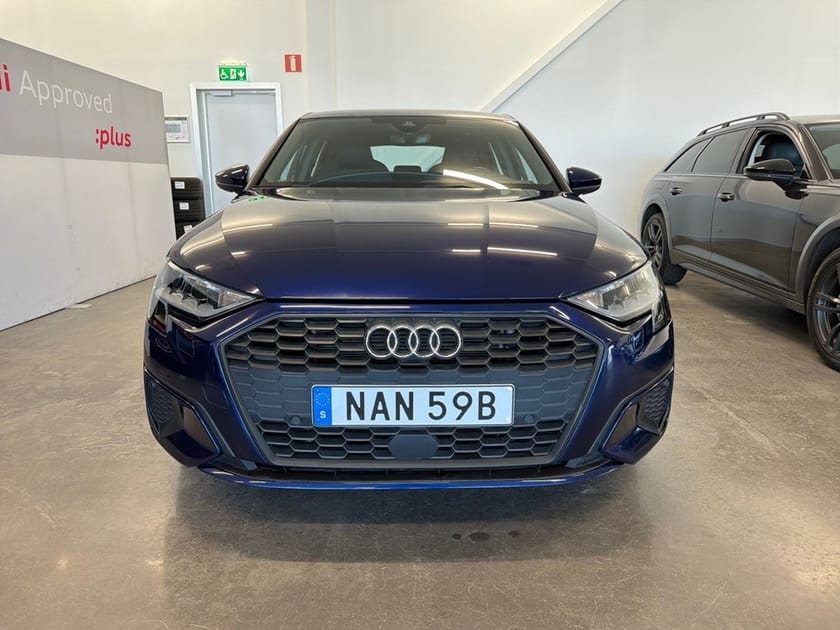 Bild 2 av Audi A3 Sportback 35 TFSI PROLINE 150 HK 6-VÄXLAD