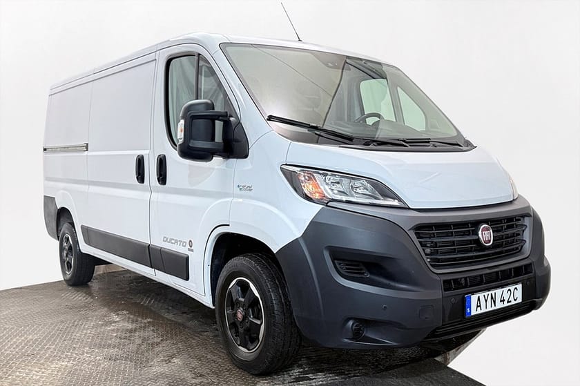 Bild 4 av Fiat Ducato Van Skåpbil 35 3.0 CNG L2H1 Drag 3-sits Kamera P-Sens MOMS