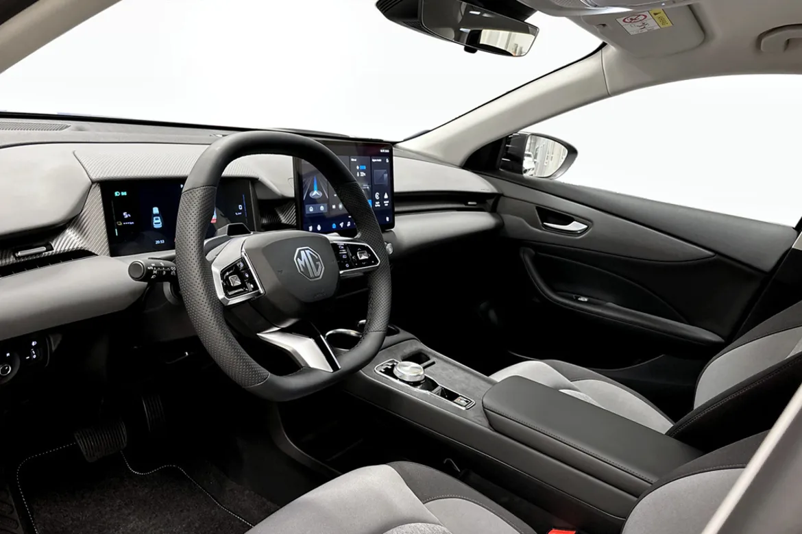 MG S5 EV Standard Range