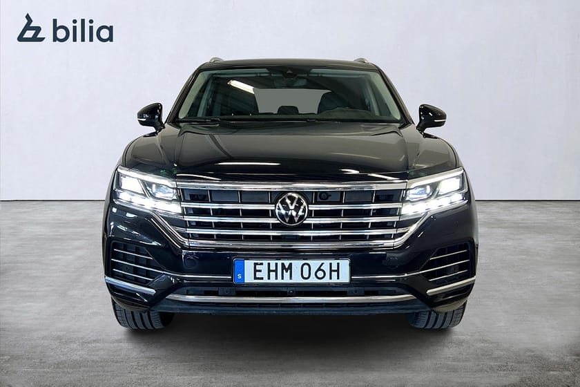 Bild 2 av Volkswagen Touareg 3.0 V6 TDI 4M/Luft/Nightvision /HUD/Drag/360