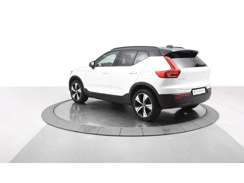 Bilde 2 av Volvo XC40 Recharge Single Motor Plus 231hk