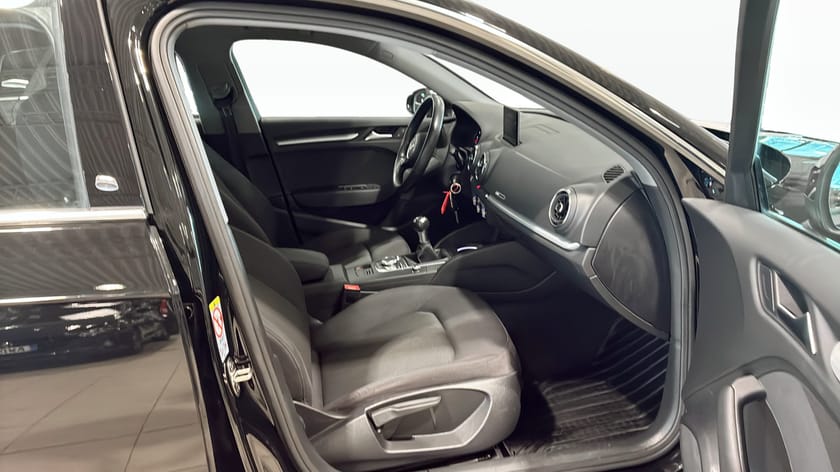 Bild 3 av Audi A3 Sportback 30 TFSI 