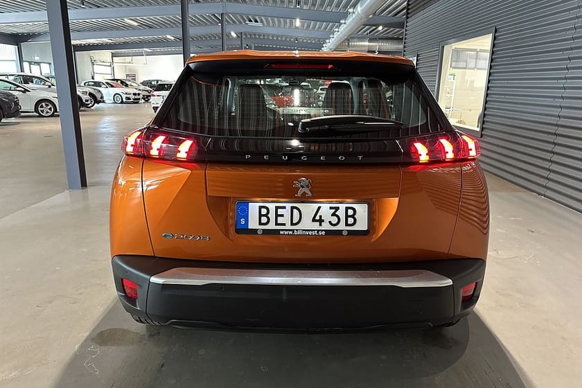 Bild 5 av Peugeot e-2008 50.0 kWh E-CVT Active Pack CarPlay PDC