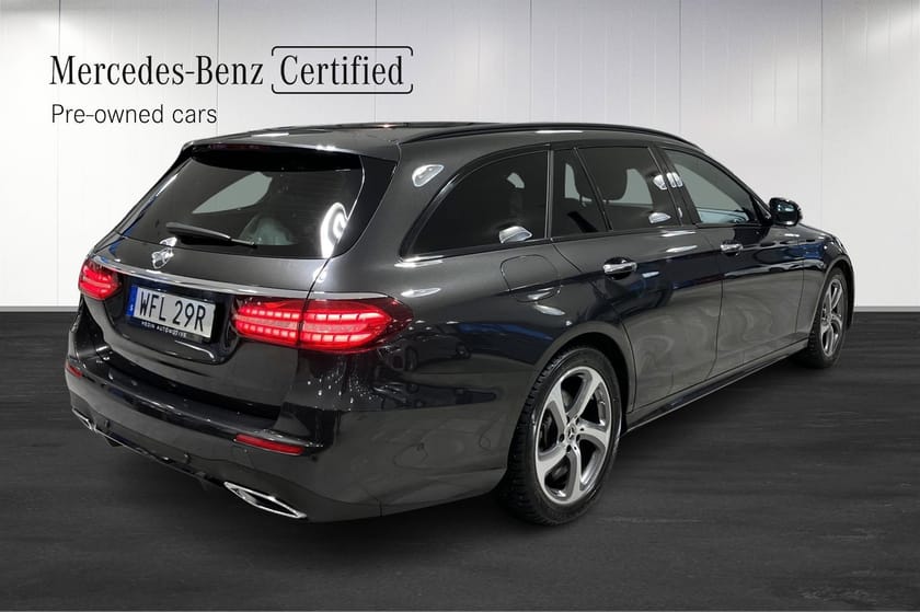 Bild 4 av Mercedes-Benz E 220 T d 4MATIC AMG DRAG VÄRMARE