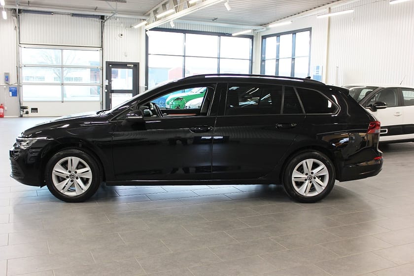 Bild 5 av Volkswagen Golf Sportscombi 1.5 eTSI DSG Värmare Drag SoV