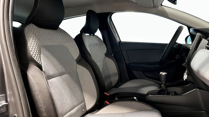 Bild 3 av Renault Clio KAMPANJ 2590:-/MÅN BEGRÄNSAT LAGER