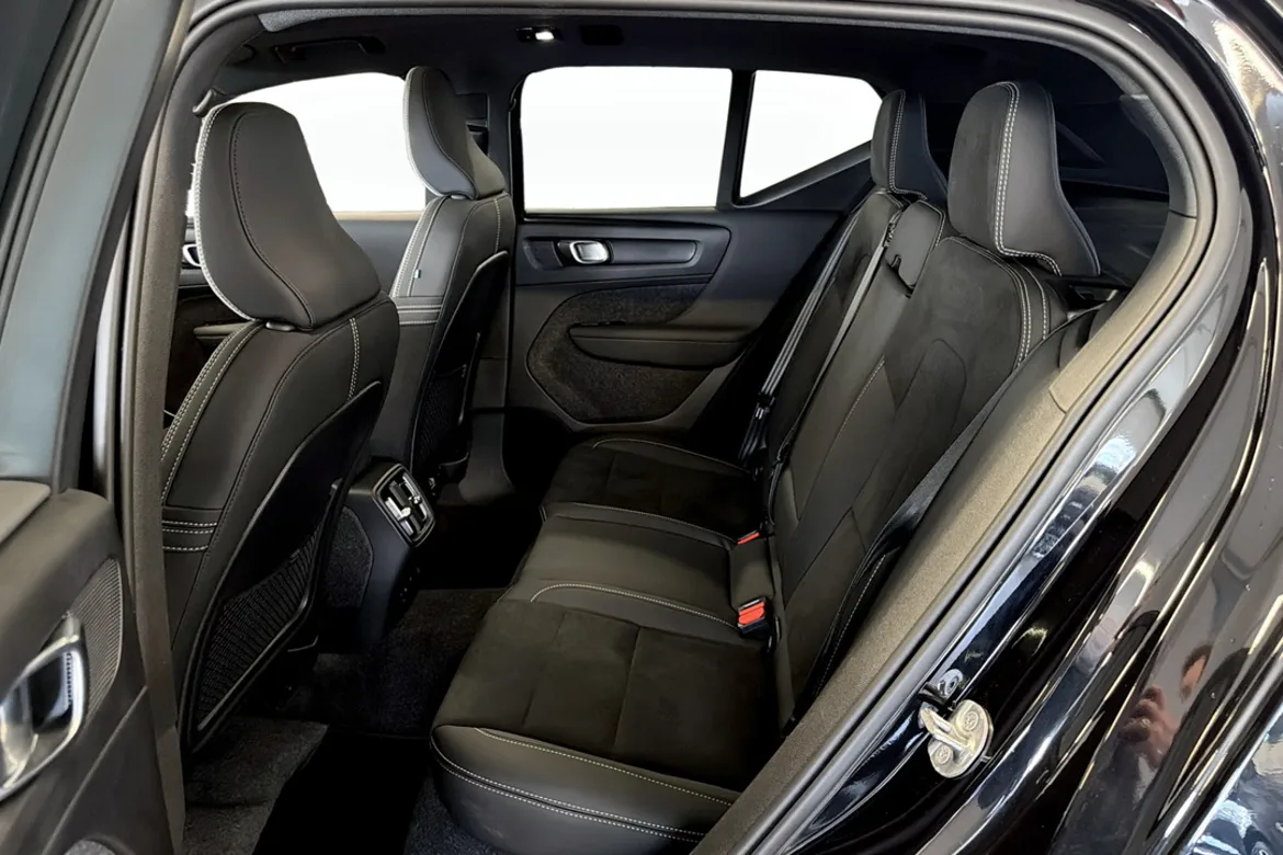 Volvo EX40 Twin Motor Performance