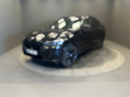 BMW X4 M40i M Sportpaket Innovation drag Panorama