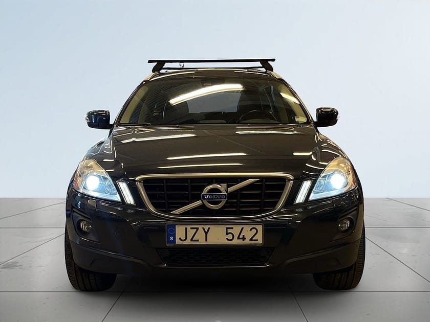 Bild 2 av Volvo XC60 2.4D Summum Dragkrok/Psens/Skinn/Dvärm/Panorama/SoV