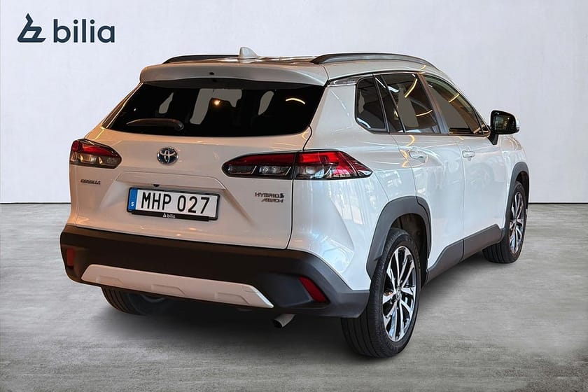 Bild 4 av Toyota Corolla Cross Hybrid AWD-i AWD Executive | Style | Ratt-v | Carplay | B-kam