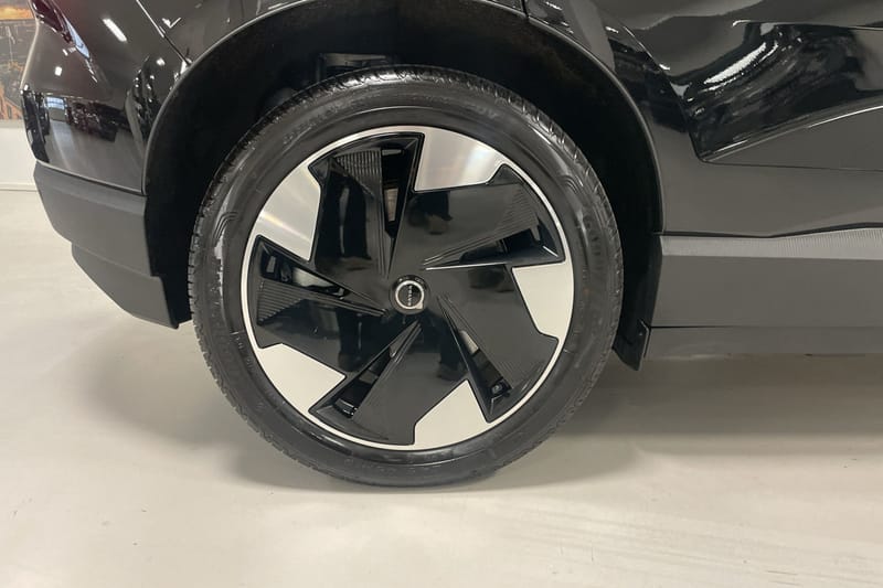 Volvo EX30 Twin Motor Performance