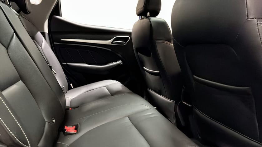 Bild 5 av MG ZS EV 143hk Luxury Navi Panorama Skinn CarPlay