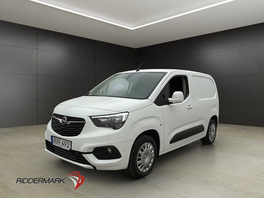 Bild 3 av Opel Combo Cargo Ny-Kamrem Dragkrok  PDC CARPLAY 1-Ägare
