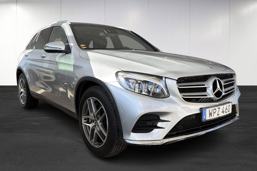 Bild 2 av Mercedes-Benz GLC 220 d 4MATIC AMG Line / Panorama / Burmester / Drag