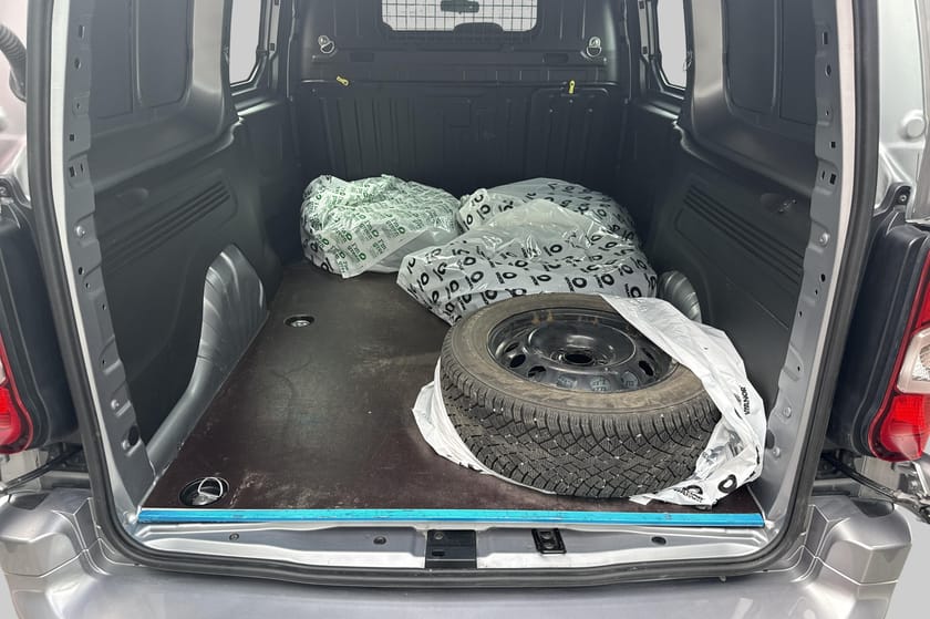Bilde 5 av Toyota ProAce City 1,5 D 130 Comfort Plus L2 DIESELVARMER/H.FESTE