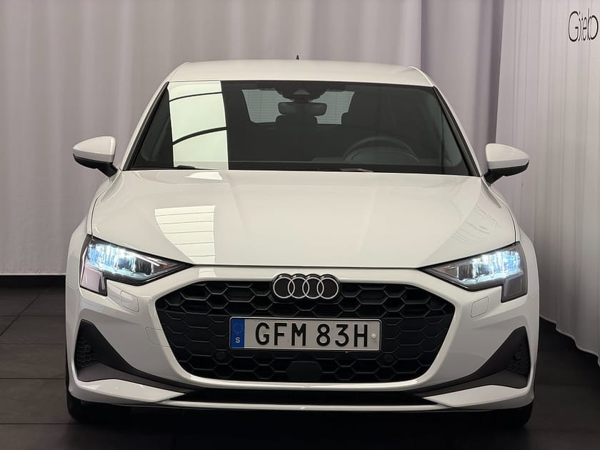 Bild 3 av Audi A3 Sportback 35 TFSI proline Carplay/Sportstol/Adp Fart