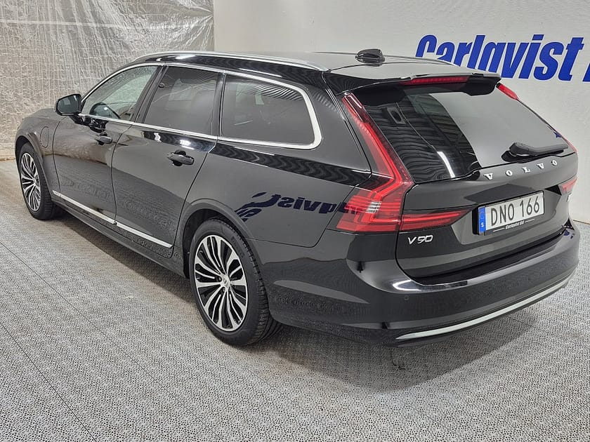 Bild 5 av Volvo V90 T6 Recharge Core Bright plug in AWD 350HK 4x4 Läder