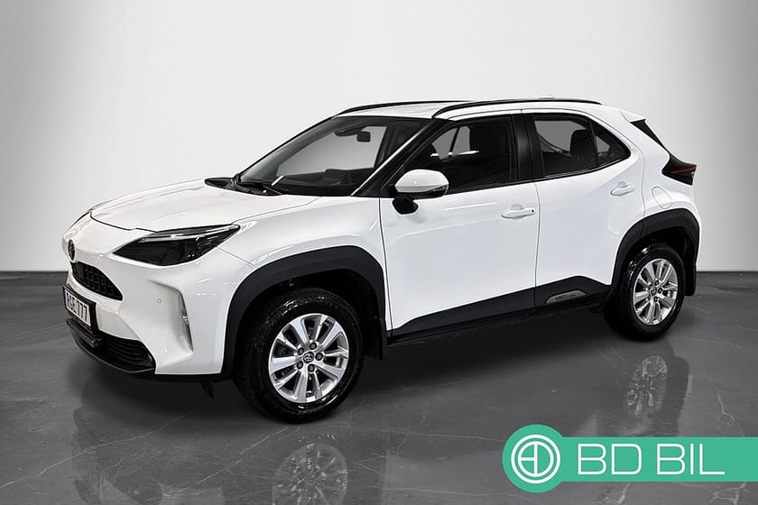 Bild 2 av Toyota Yaris Cross Hybrid AWD-i Active VÄRMARE BACKKAMERA APPLE CARPLAY