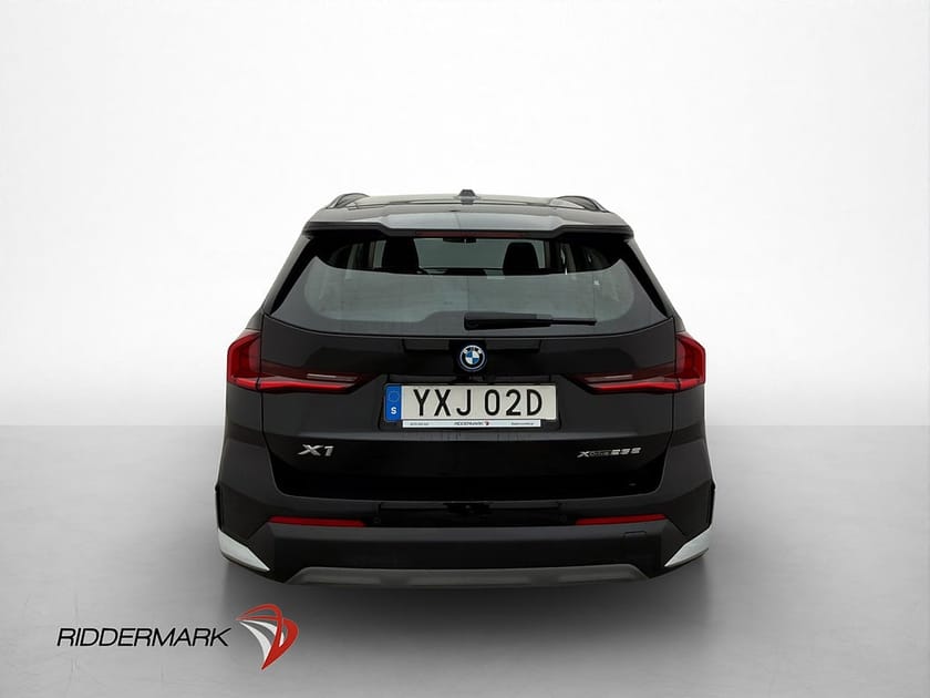 Bild 5 av BMW X1 xDrive25e 245hk Widescreen Kamera Rattvärme CarPlay