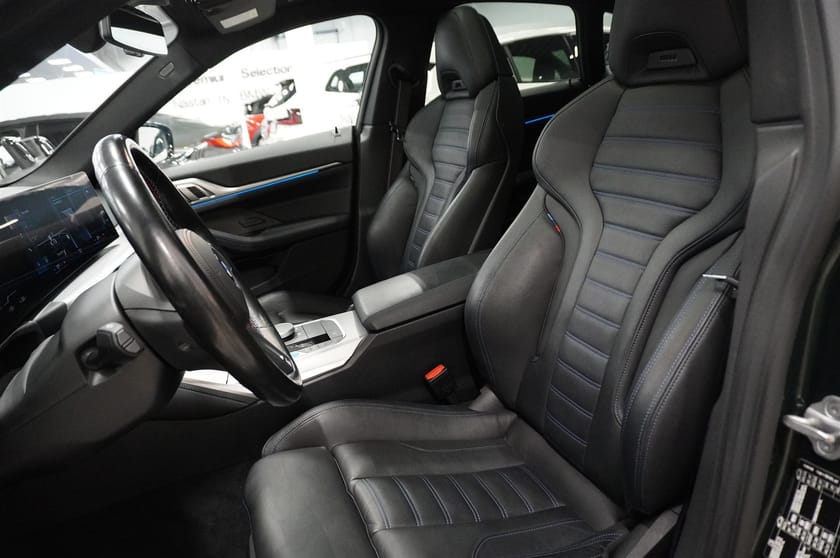 Bild 4 av BMW i4 M50 xDrive Gran Coupé Supercharged M Sport Pro 20 Laser Taklucka M Sportstolar