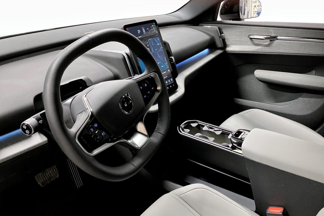 Volvo EX30 Cross Country Twin Motor Performance