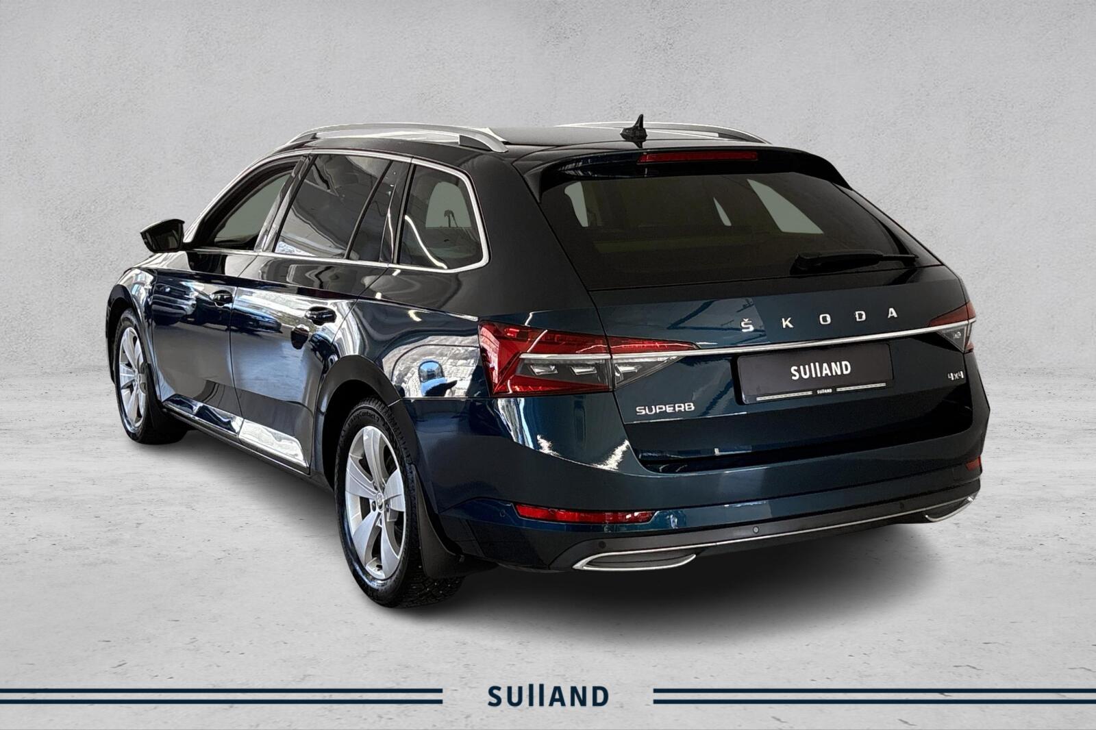 Thumnail bilde 2 av Škoda Superb Stasjonsvogn