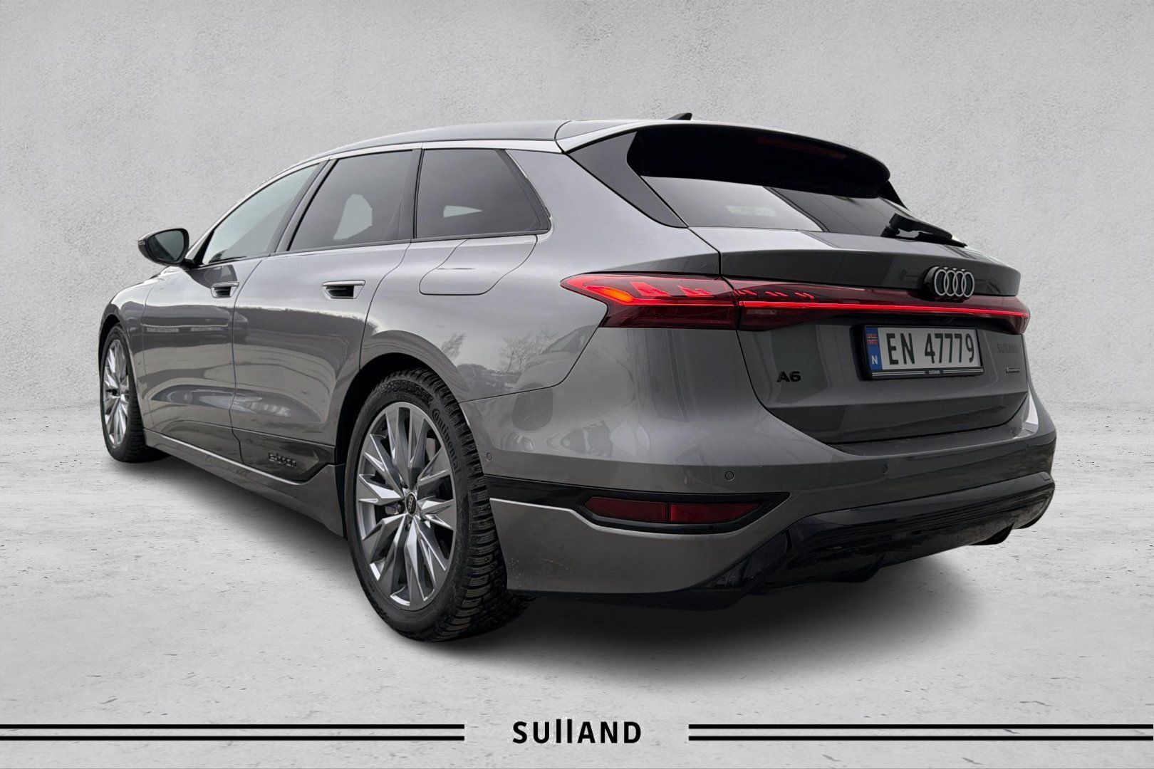 Thumnail bilde 2 av Audi A6 Avant e-tron quattro