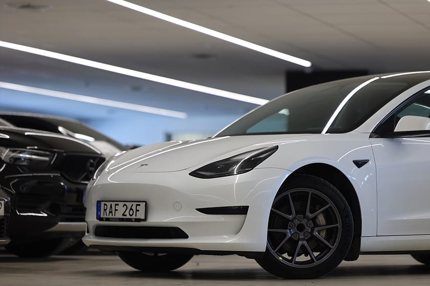 Bild 4 av Tesla Model 3 Standard Range 283hk AP Pano Läder Navi MOMS