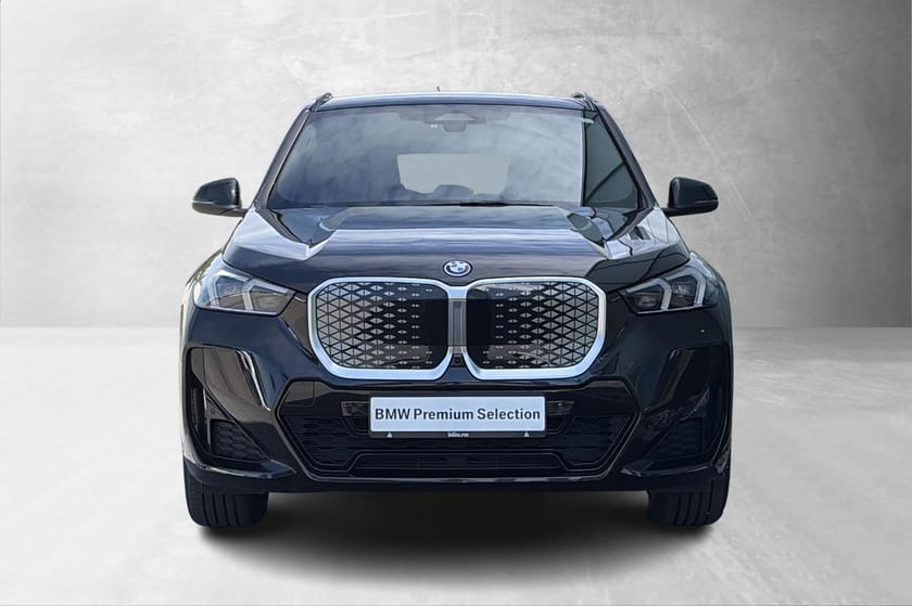Bilde 2 av BMW iX1 xDrive30 Fully Charged|HUD|HK|Hengerfeste |ACC| comf.acc|LED