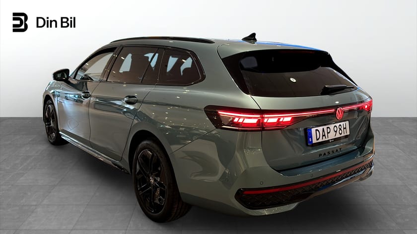 Bild 3 av Volkswagen Passat Variant eHybrid 272 DSG6 R-LINE