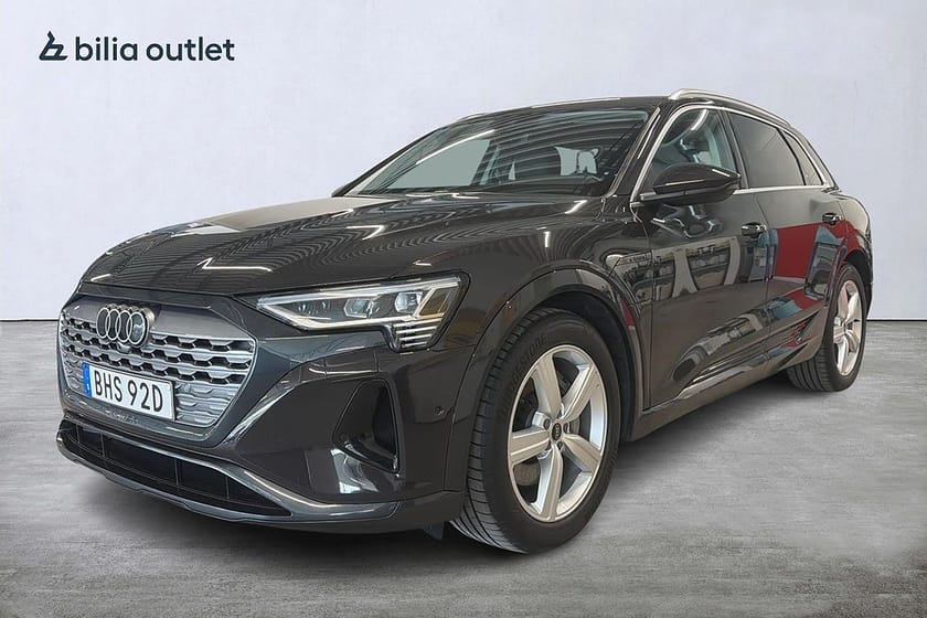 Bild 1 av Audi Q8 55 e-tron quattro Helskinn Backkamera Elstolar Dragkrok
