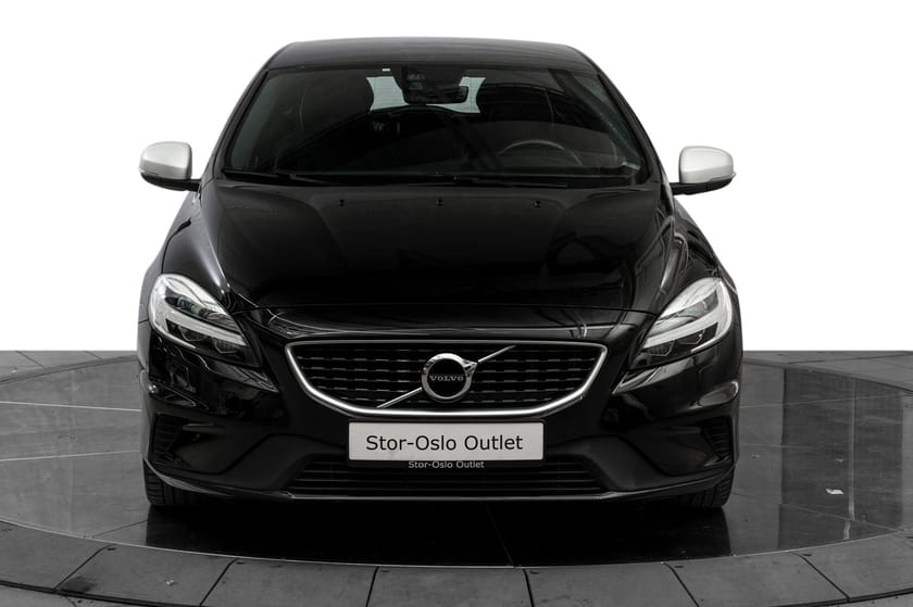 Bilde 2 av Volvo V40 T2 R-Design 122hk, Automat,Skinn,Webasto,Kamera,Navi