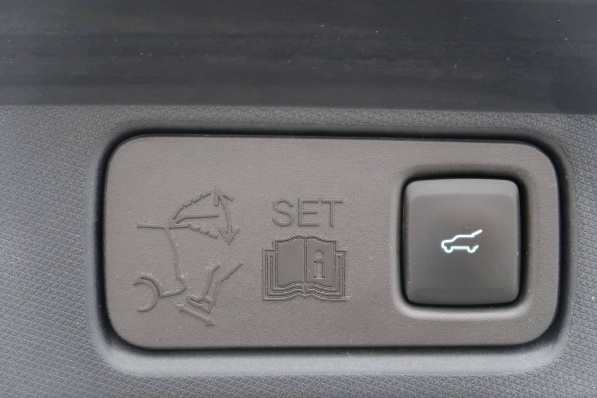 Ford Mustang Mach-E 2022 - miniatyr 39