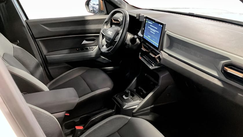 Bild 3 av Dacia Duster HYBRID 140 MultiMode, 141hk, Extreme