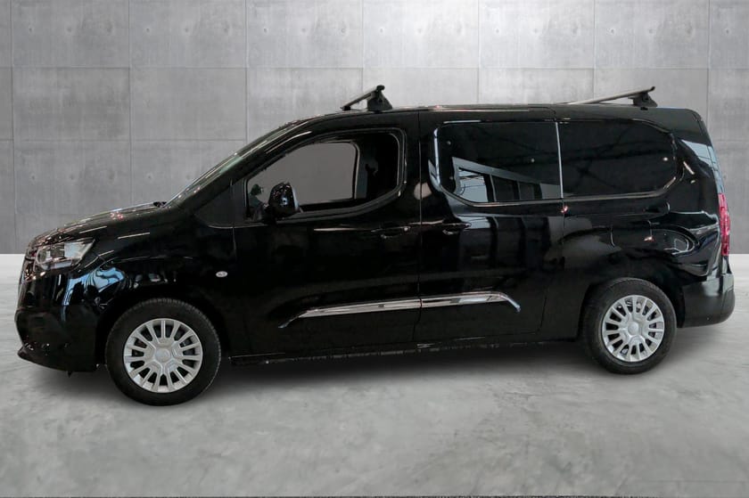 Bilde 2 av Toyota ProAce City 1.5D 130HK Automat L2 - Hengerfeste- Loyds dobbeltgulv