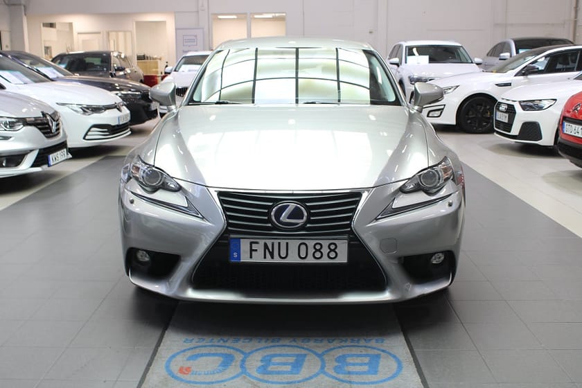 Bild 2 av Lexus IS 300h CVT Executive / Sv-Såld / 1 Ägare