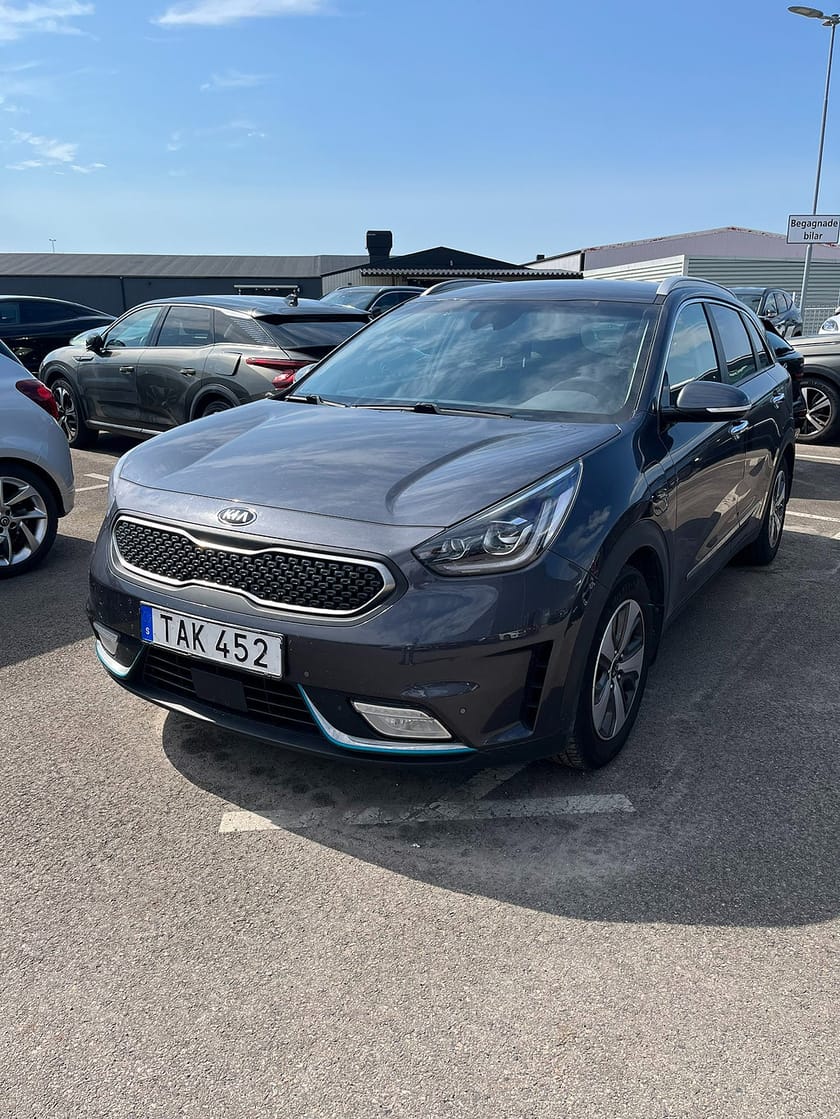 Bild 1 av Kia Niro P-HEV DCT 141Hk Advance Plus 2 / Elstol / Rattvärme