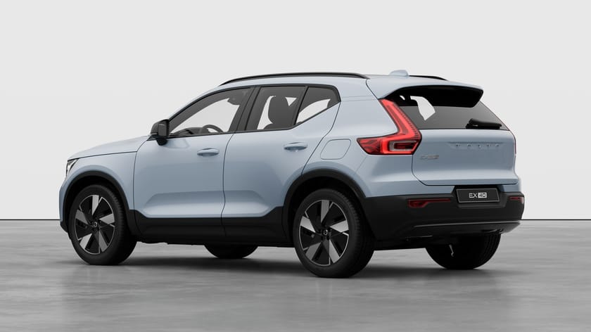 Bild 3 av Volvo EX40 SM Ext R Plus SE | PRIVATLEASING 4390KR/MÅN