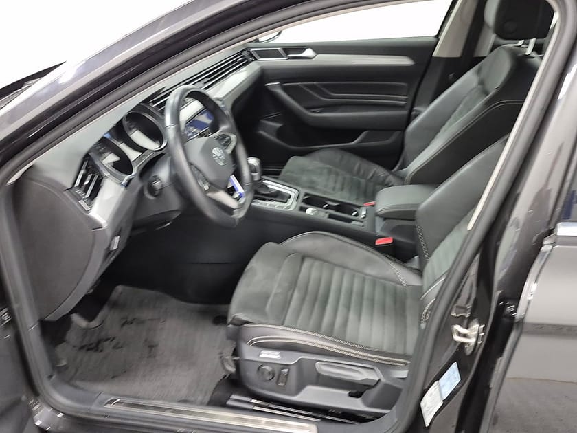 Bild 2 av Volkswagen Passat Sportscombi GTE Plug in 218HK