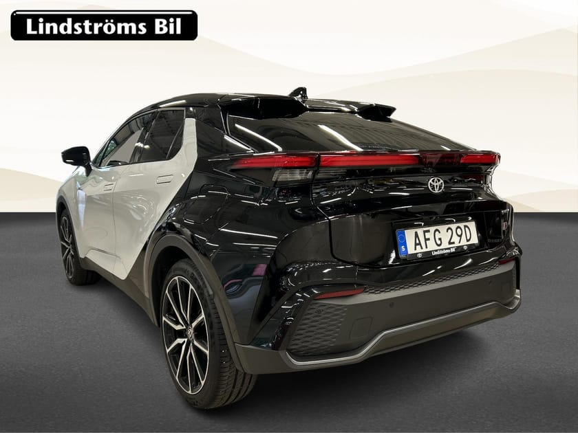 Bild 4 av Toyota C-HR PHEV 2,0 LADDHYBRID FWD GR SPORT PREMIERE EDITION