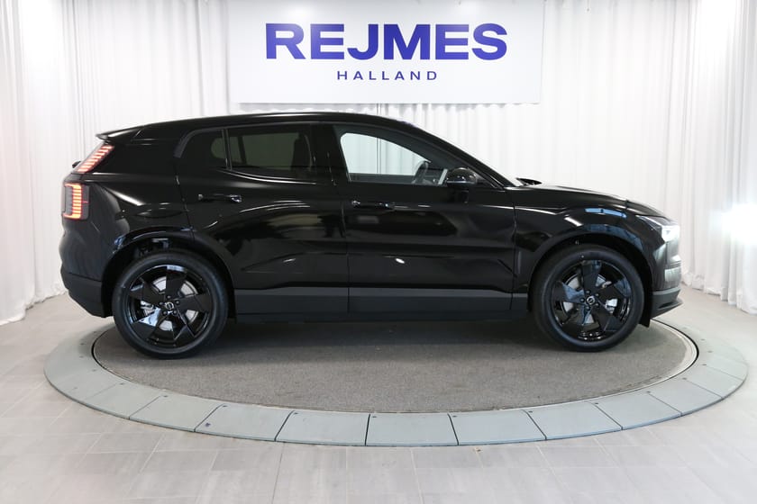 Bild 5 av Volvo EX30 Single Motor Extended Range  SM Ext Plus Black Edt