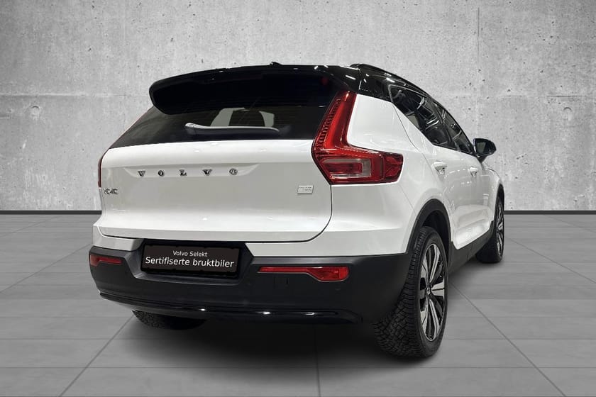 Bilde 5 av Volvo XC40 Recharge Twin motor Engine AWD - H.Feste, Ny service++