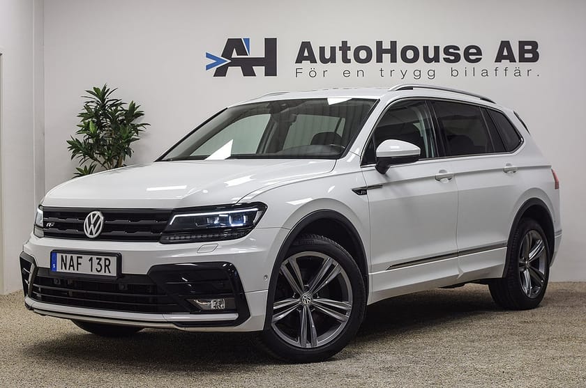 Bild 1 av Volkswagen Tiguan Allspace 7-sätes 2.0 TDI 4M 7-sits R Line Värmare Drag Cockpit